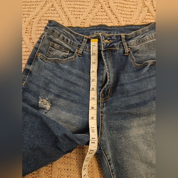 Dokotoo‎ Blue Denim Jeans  Destressed - Picture 3 of 6